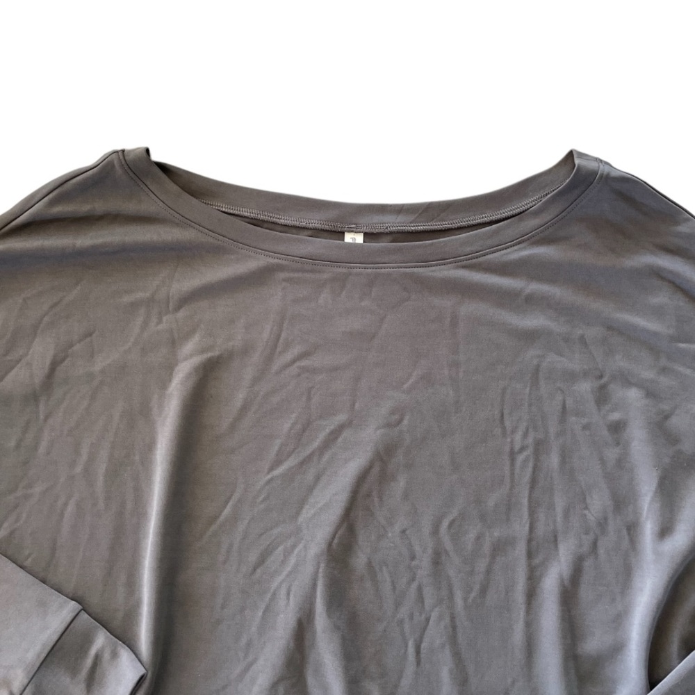 Fabletics Dark Gray Oversized Lightweight Crewnec… - image 3